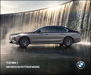 The BMW i7 SEDAN